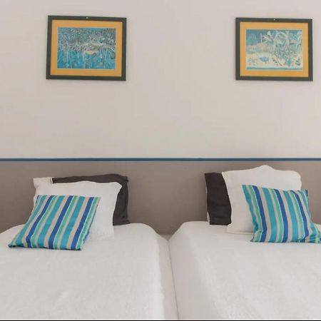 Un Pied-A-Terre Face A La Marina Apartment Le Marin ภายนอก รูปภาพ