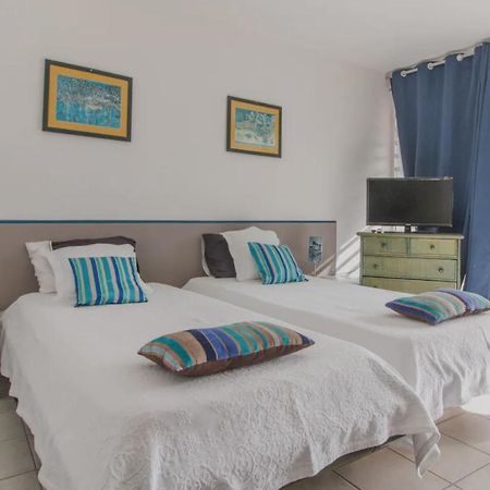 Un Pied-A-Terre Face A La Marina Apartment Le Marin ภายนอก รูปภาพ