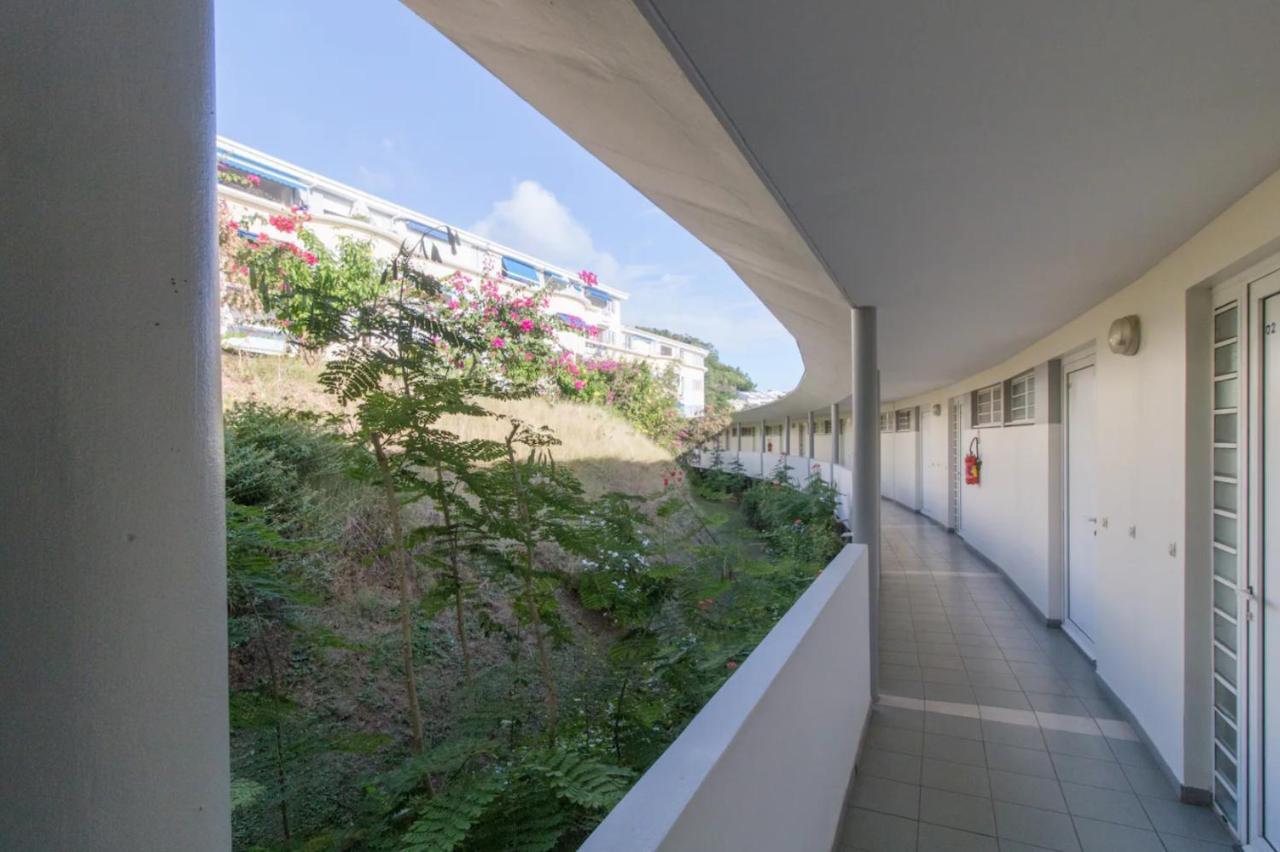 Un Pied-A-Terre Face A La Marina Apartment Le Marin ภายนอก รูปภาพ